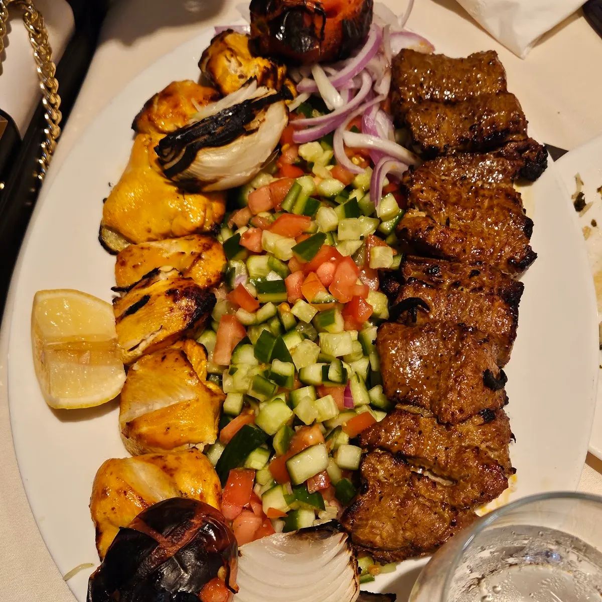 Chatanooga Glatt Kosher Persian Restaurant — foto 8