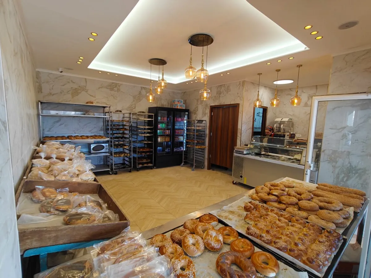 Chatzkels Bakery