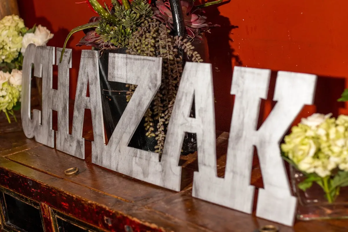 Chazak LA — foto 8