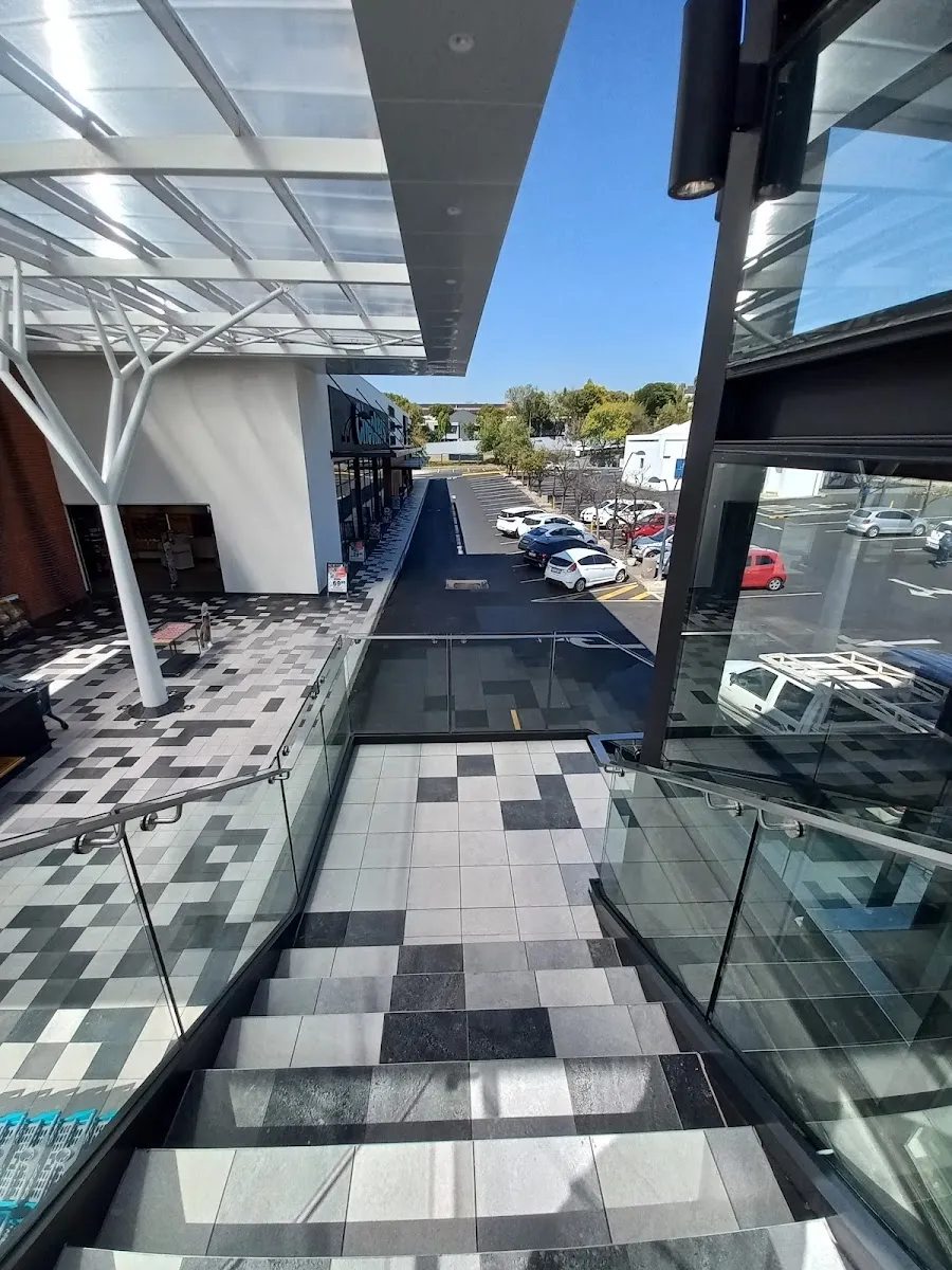 Checkers 90 On Rivonia — foto 9