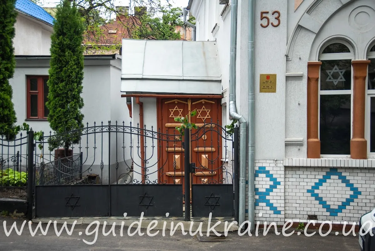 Chernivtsi Synagogue — foto 7