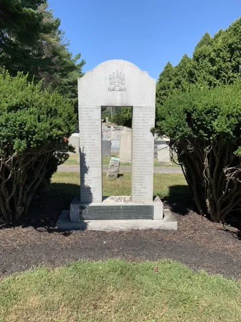 Chevra Ahavas Chesed Cemetery (Randallstown) — foto 4