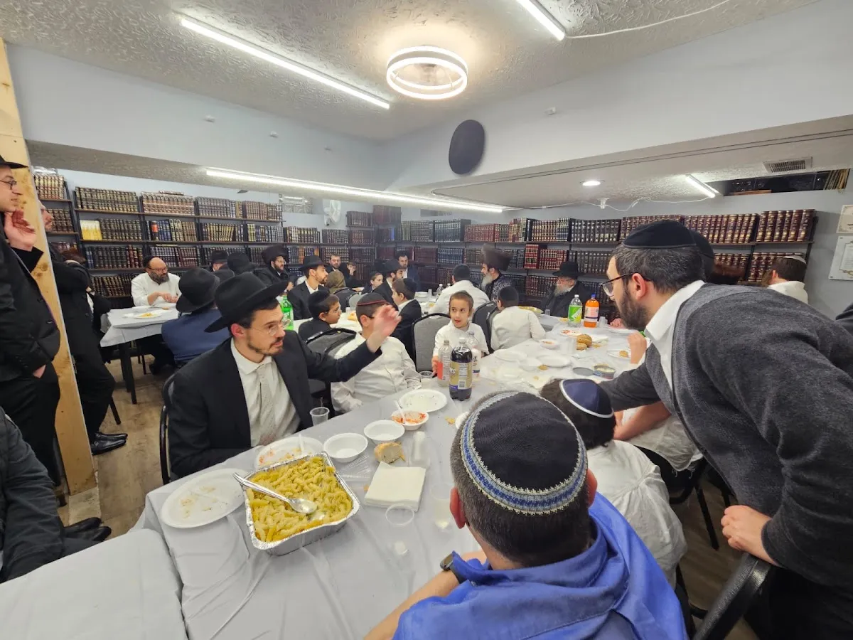 Chevrah Mevakshei Hashem — photo 5