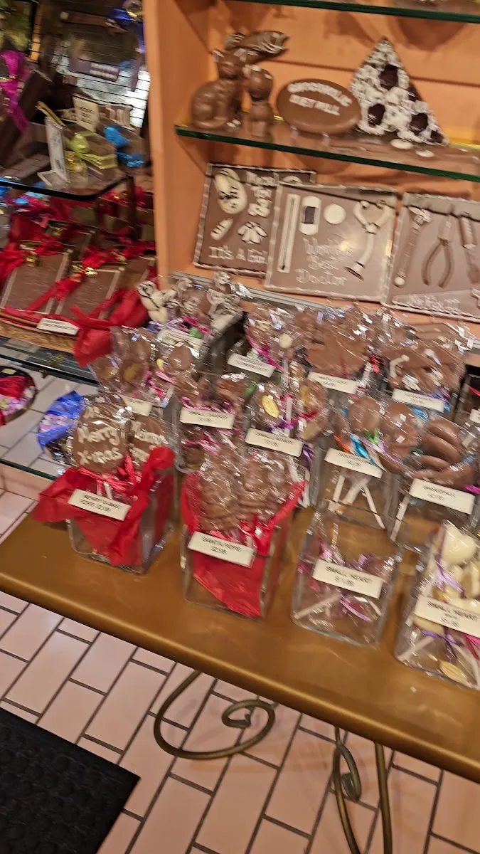 Chocolate Charm — photo 2