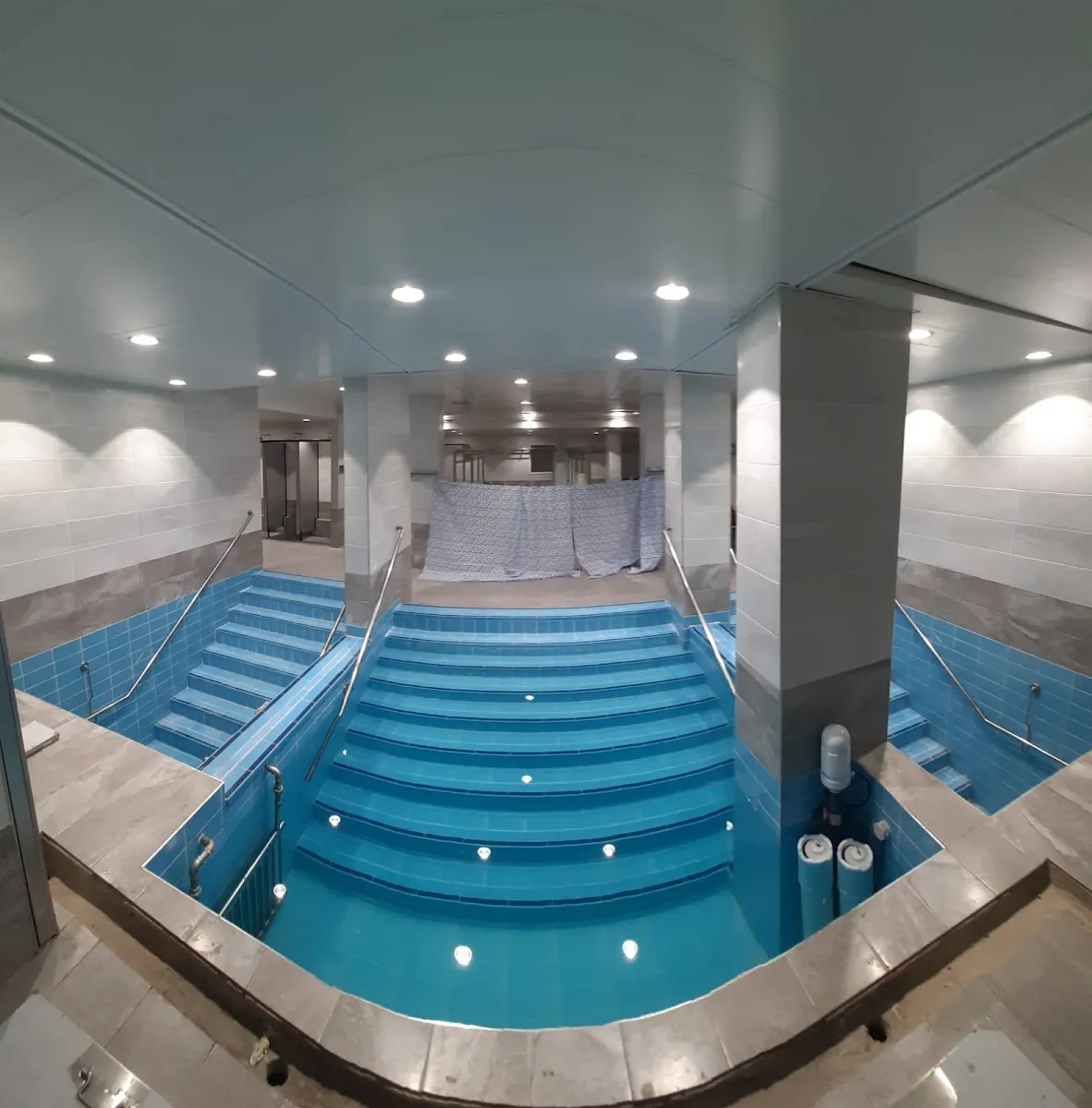 Chug Chatam Sofer Synagogue and Mikveh