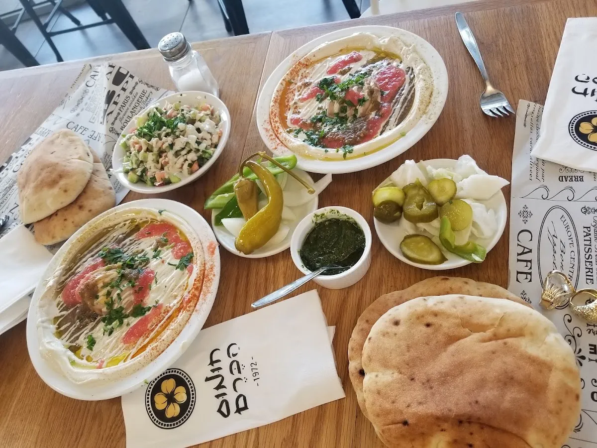 Chumus HaKerem (HaRakevet) — photo 3