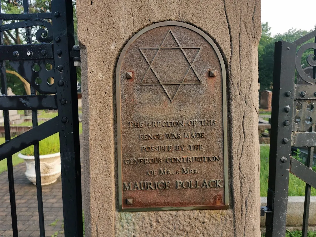 Cimetière juif Beth Israël - Beth Israël Jewish Cemetary — photo 10