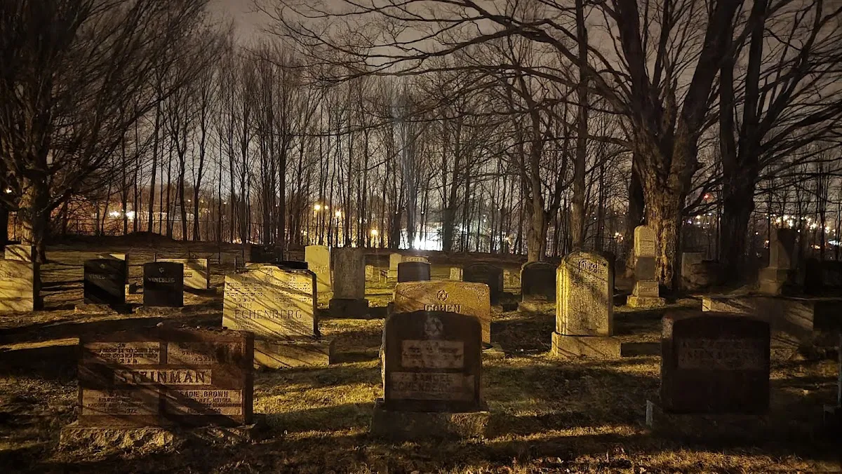 Cimetière juif de Sherbrooke (Congregation Agudath Achim) — foto 9