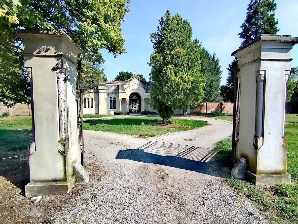 Cimitero Ebraico di Mantova — photo 10