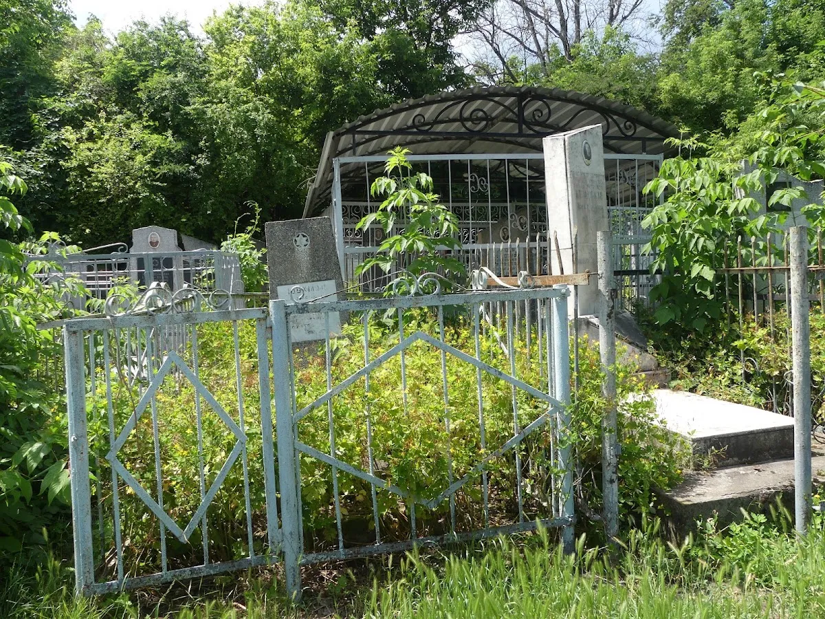 Cimitirul evreiesc din Bălți — photo 6