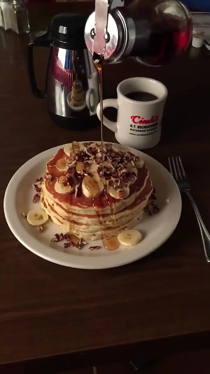 Cindi's NY Deli (North Central) — foto 6