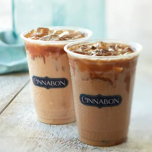Cinnabon (11401 NW 12th St) — foto 4