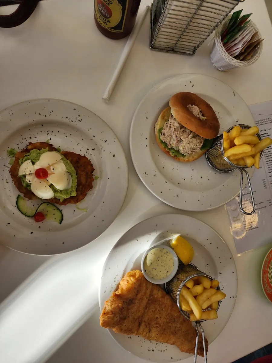 Circle Cafe — photo 3