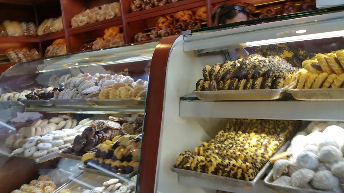Classic Le Palais Pastry — photo 7