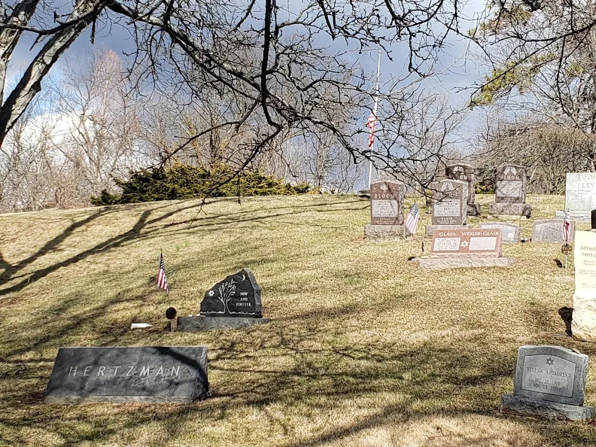 Clifton United Jewish Cemetery