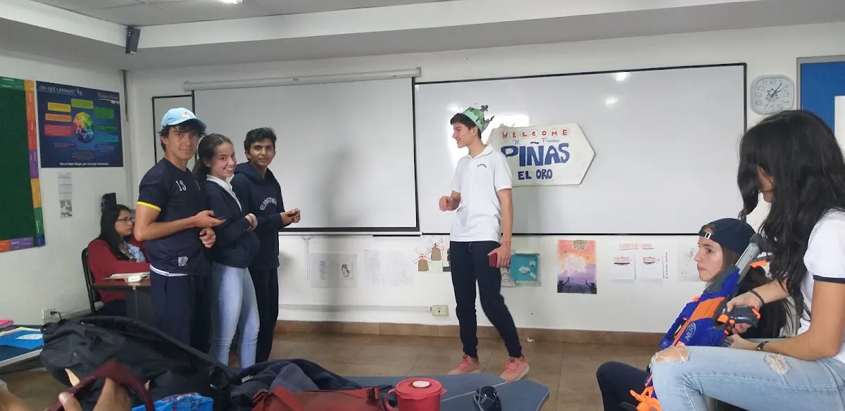 Colegio Alberto Einstein — foto 4