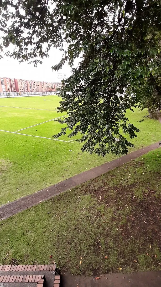 Colegio Colombo Hebreo — foto 2