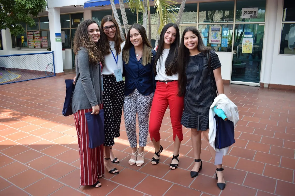 Colegio Hebreo Unión — photo 8