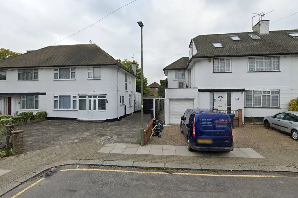 Colel Chabad de Edgware — photo 2