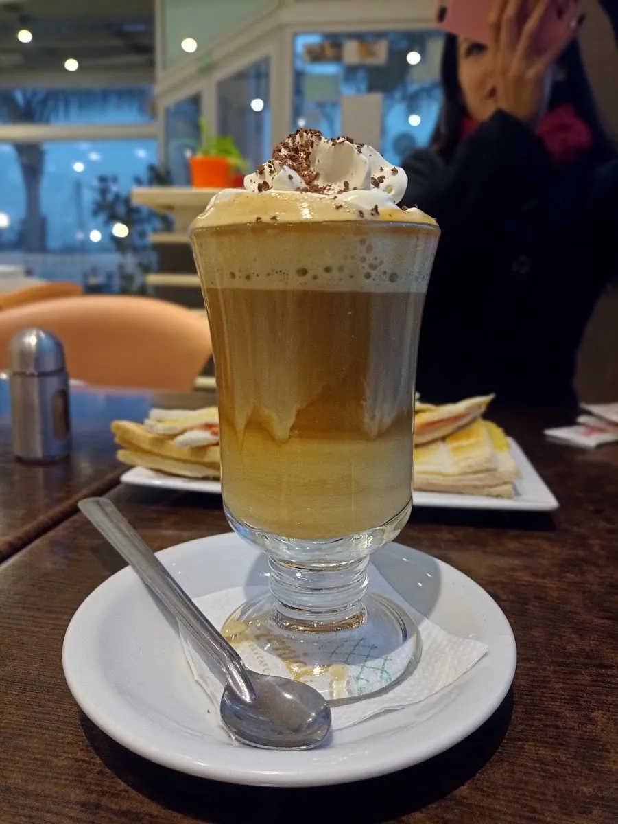 Colonial Helados y Café — Mar del Plata — photo 10