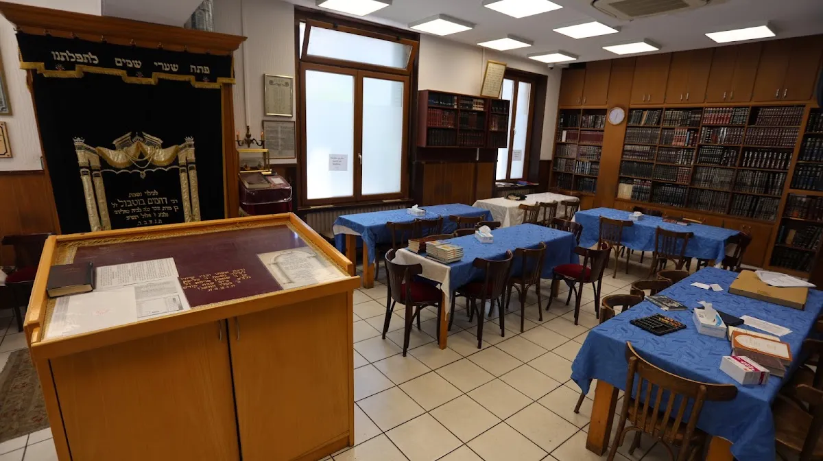 Communauté Israélite — foto 10