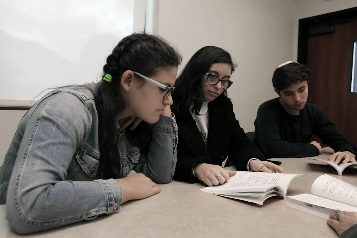Conejo Hebrew High School — foto 4