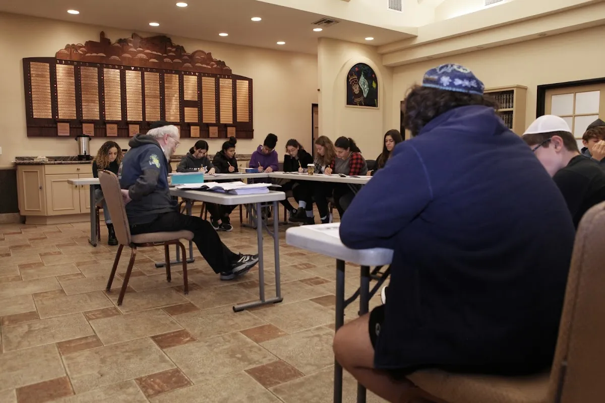 Conejo Hebrew High School — foto 7