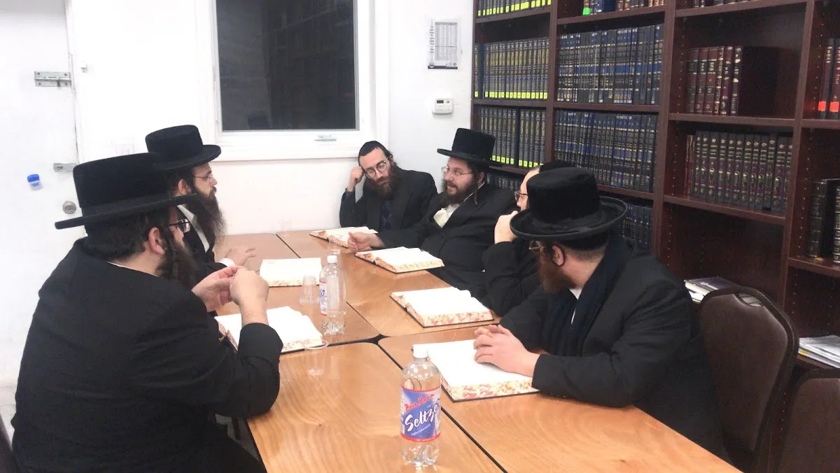 Cong. Chasidei Belz de Staten Island — foto 9