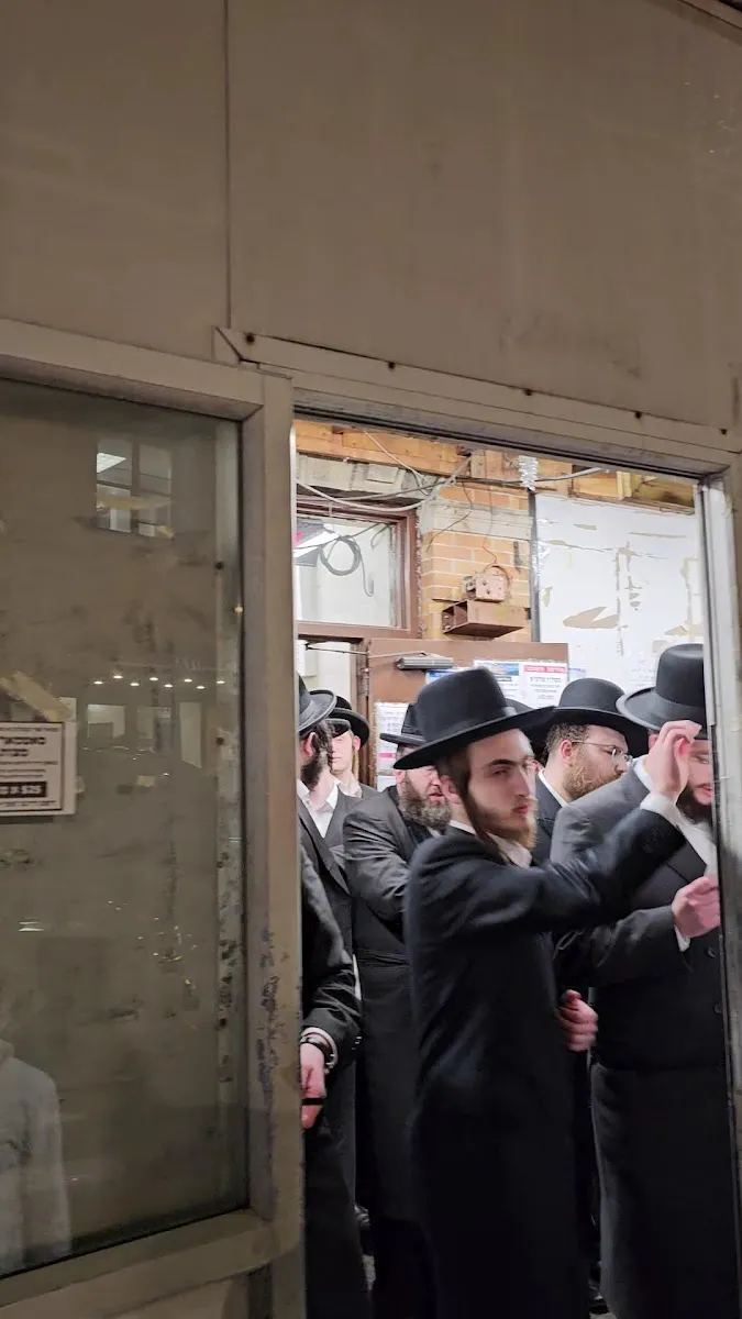 Cong. Shomrei Shabbos Anshei Sfard — foto 2