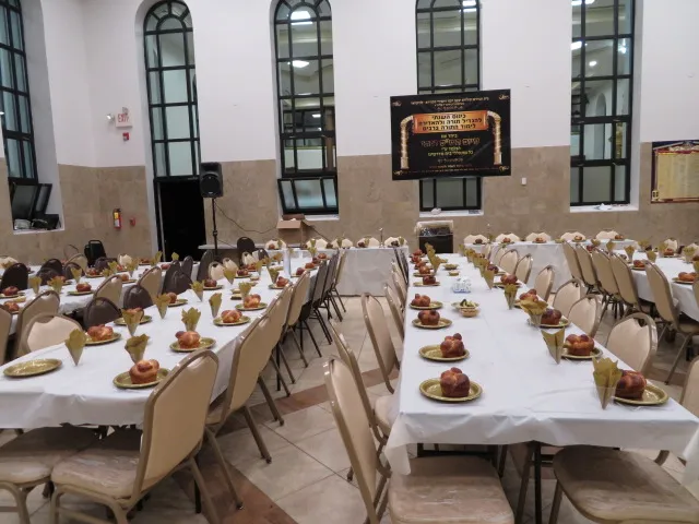 Cong. Toldos Yaakov Yosef Skver — foto 3