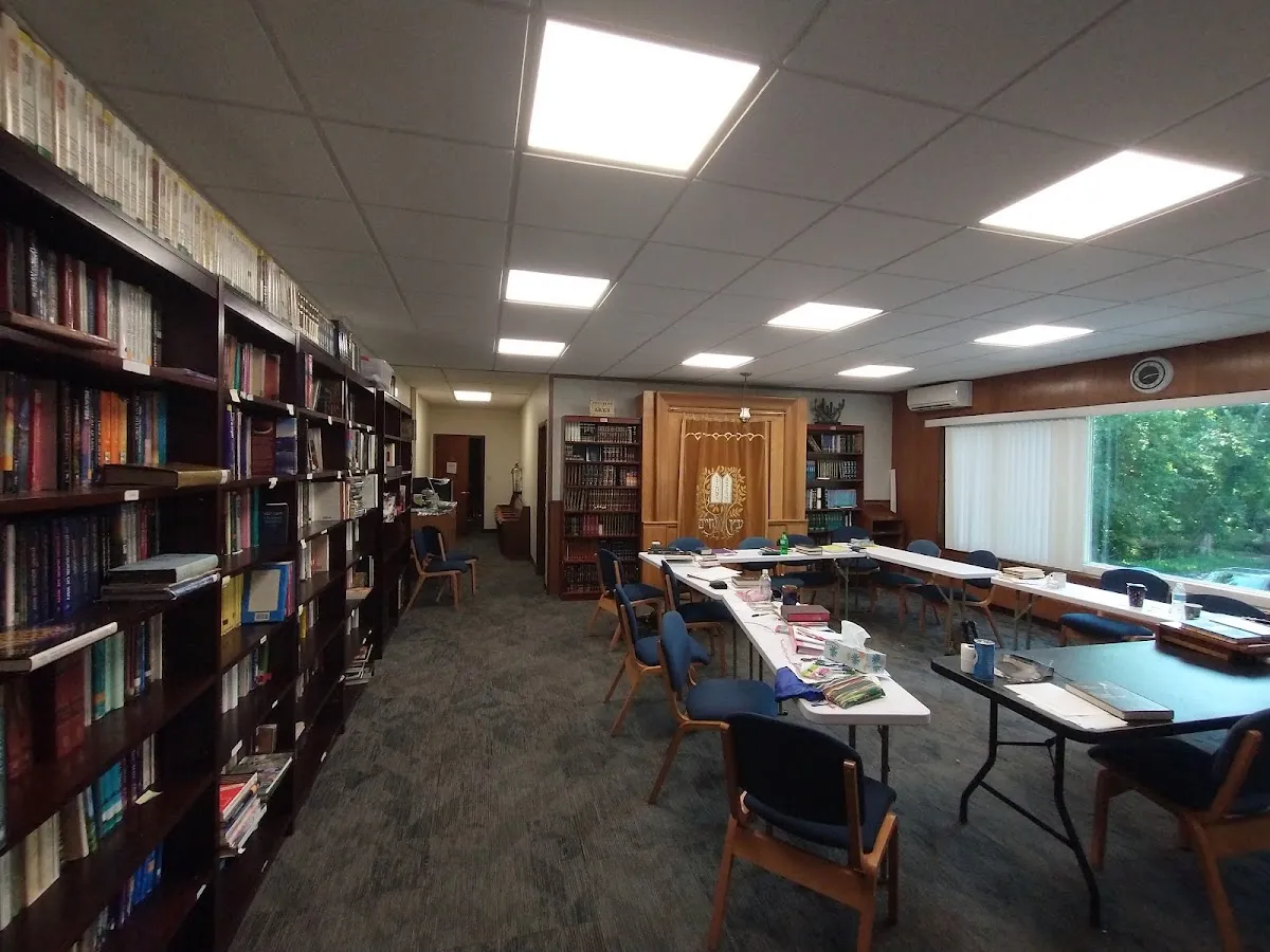 Congregation Agudas Achim — photo 3