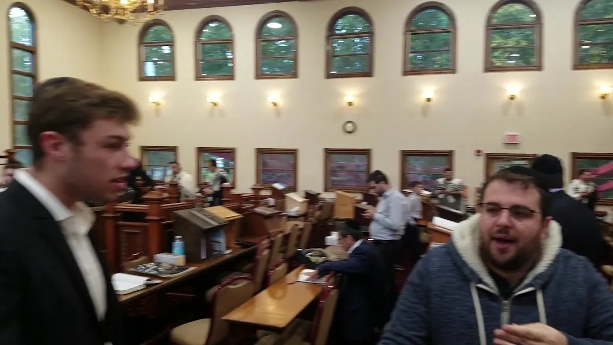 Congregation Ahavas Yitzchok — foto 3