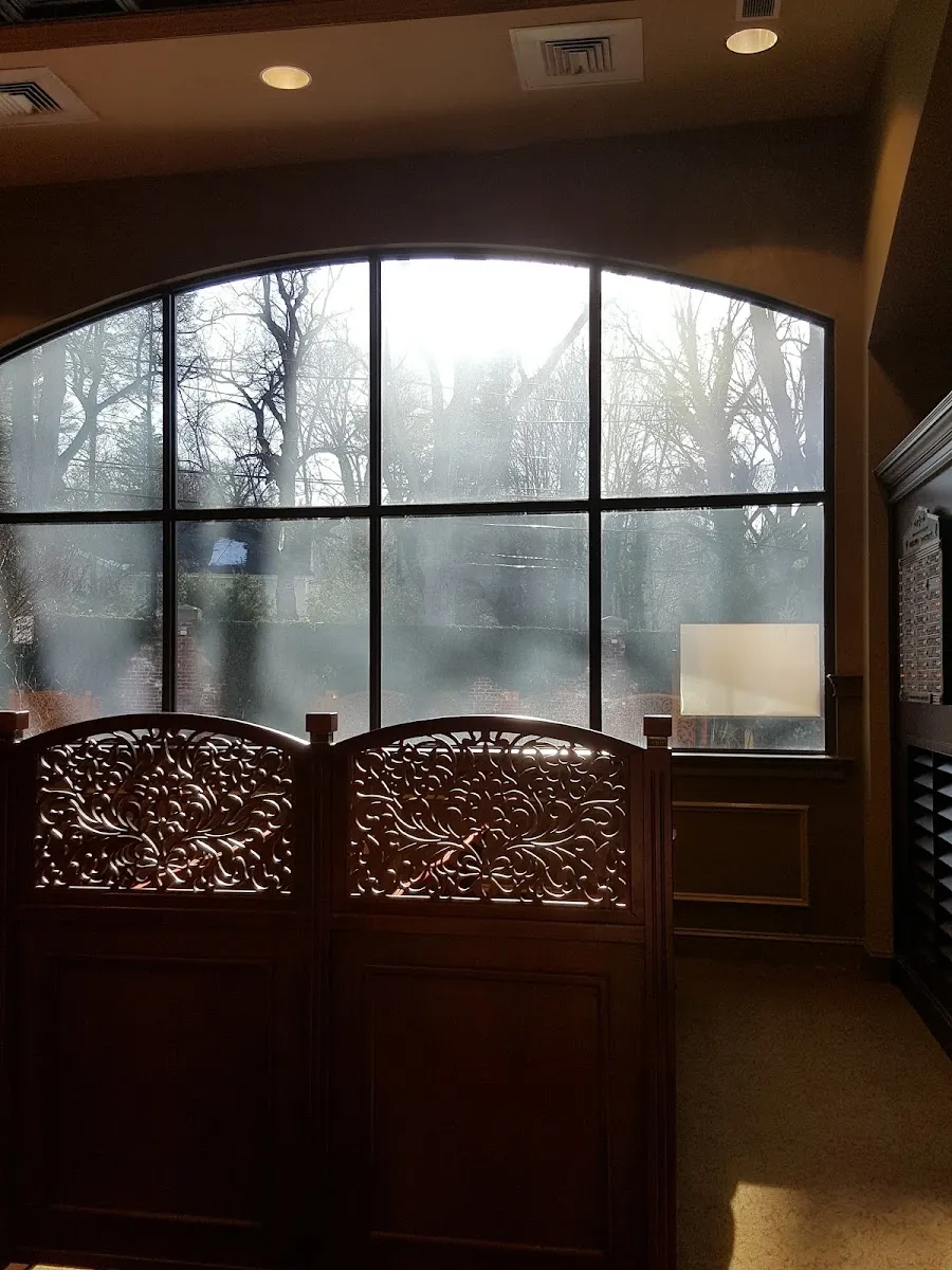 Congregation Ahavath Torah — foto 6