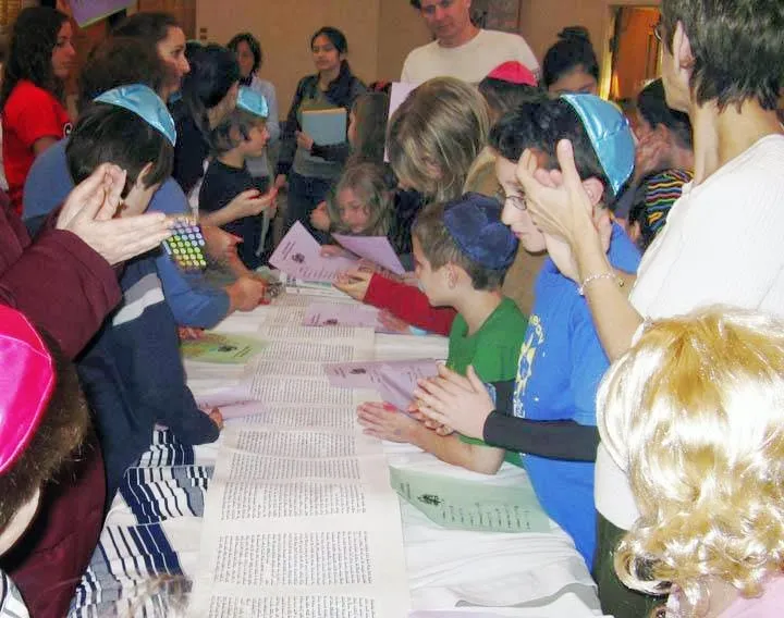 Congregation Beth Emeth — foto 8