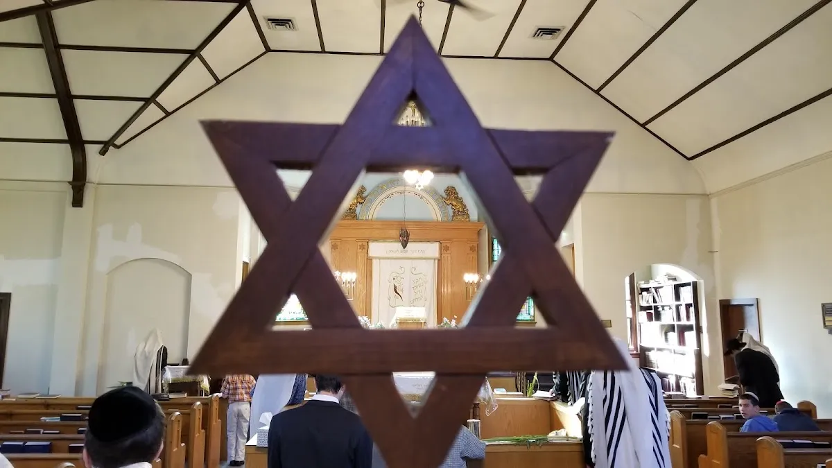 Congregation Beth Hakneses Hachodosh — photo 6