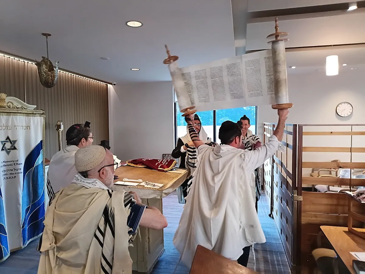 Congregation Dor Tikvah — photo 9