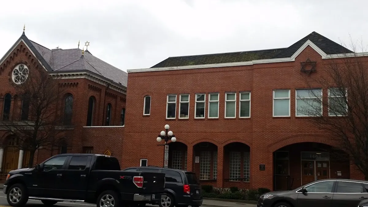 Congregation Emanu-El de Victoria — photo 4