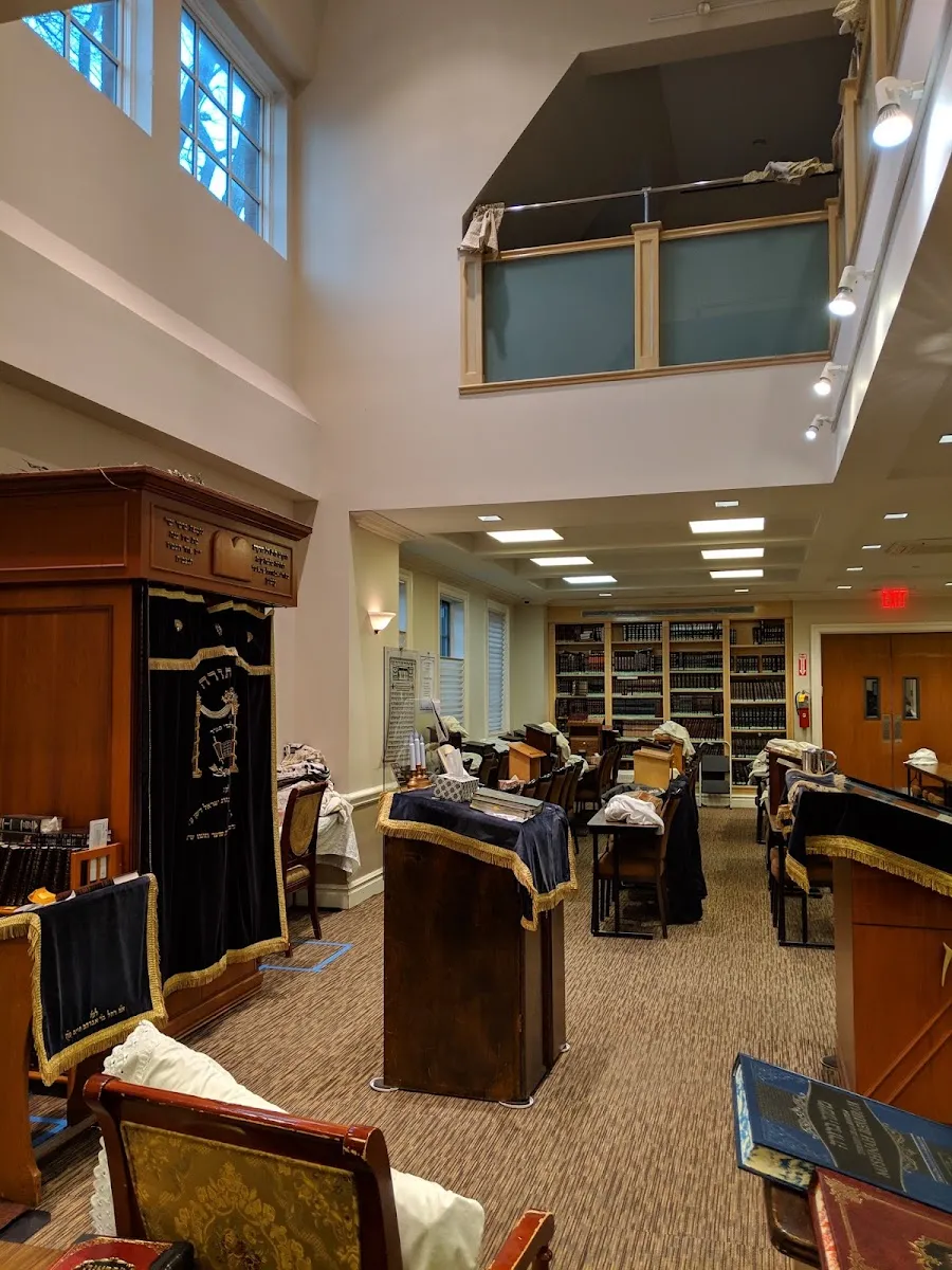 Congregation Kol Torah de Midwood — photo 3