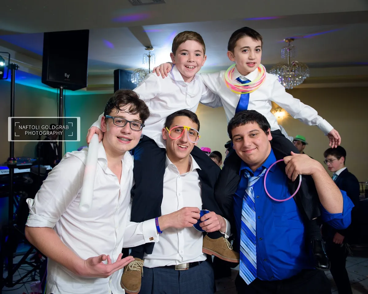 Congregation Nachlas Yitzchok Soblov — foto 5