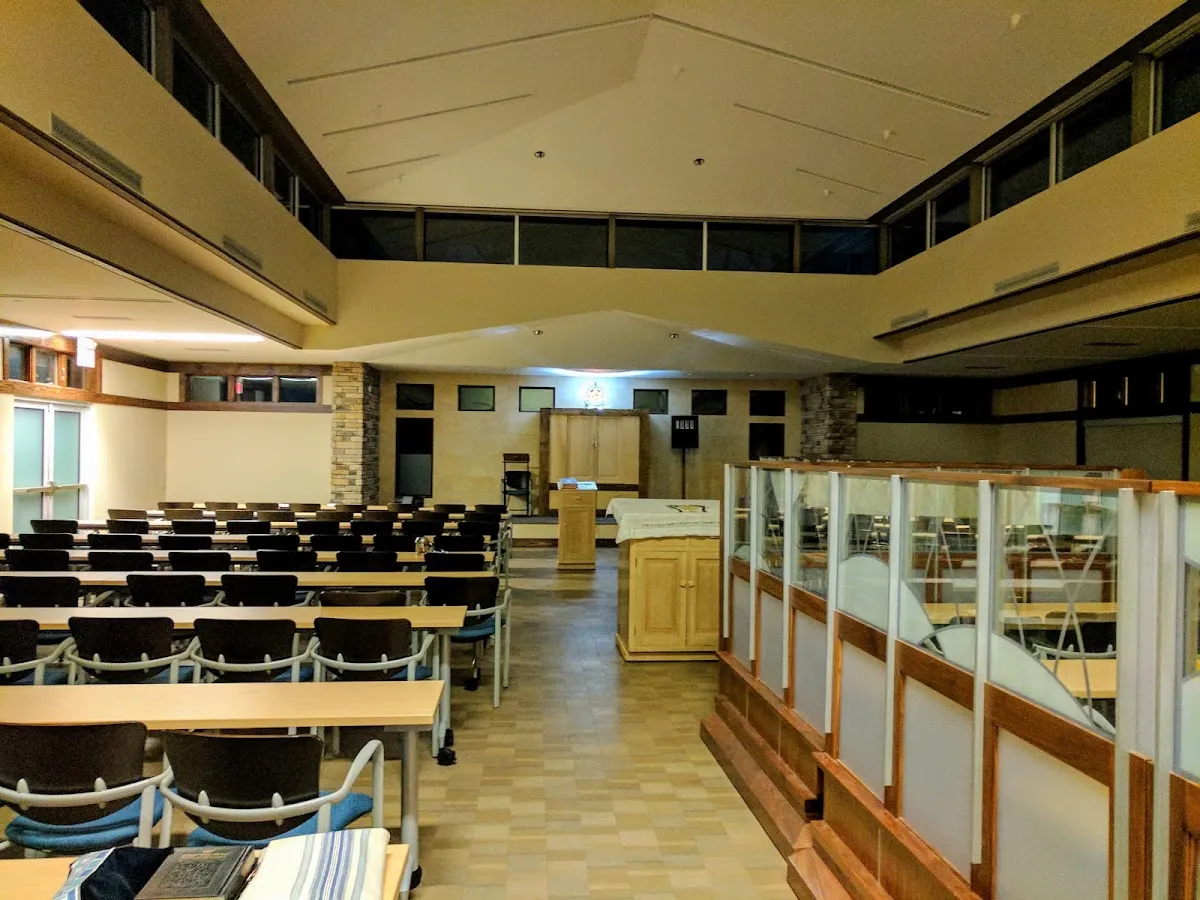 Congregation Shaarei Torah de Cincinnati — photo 4