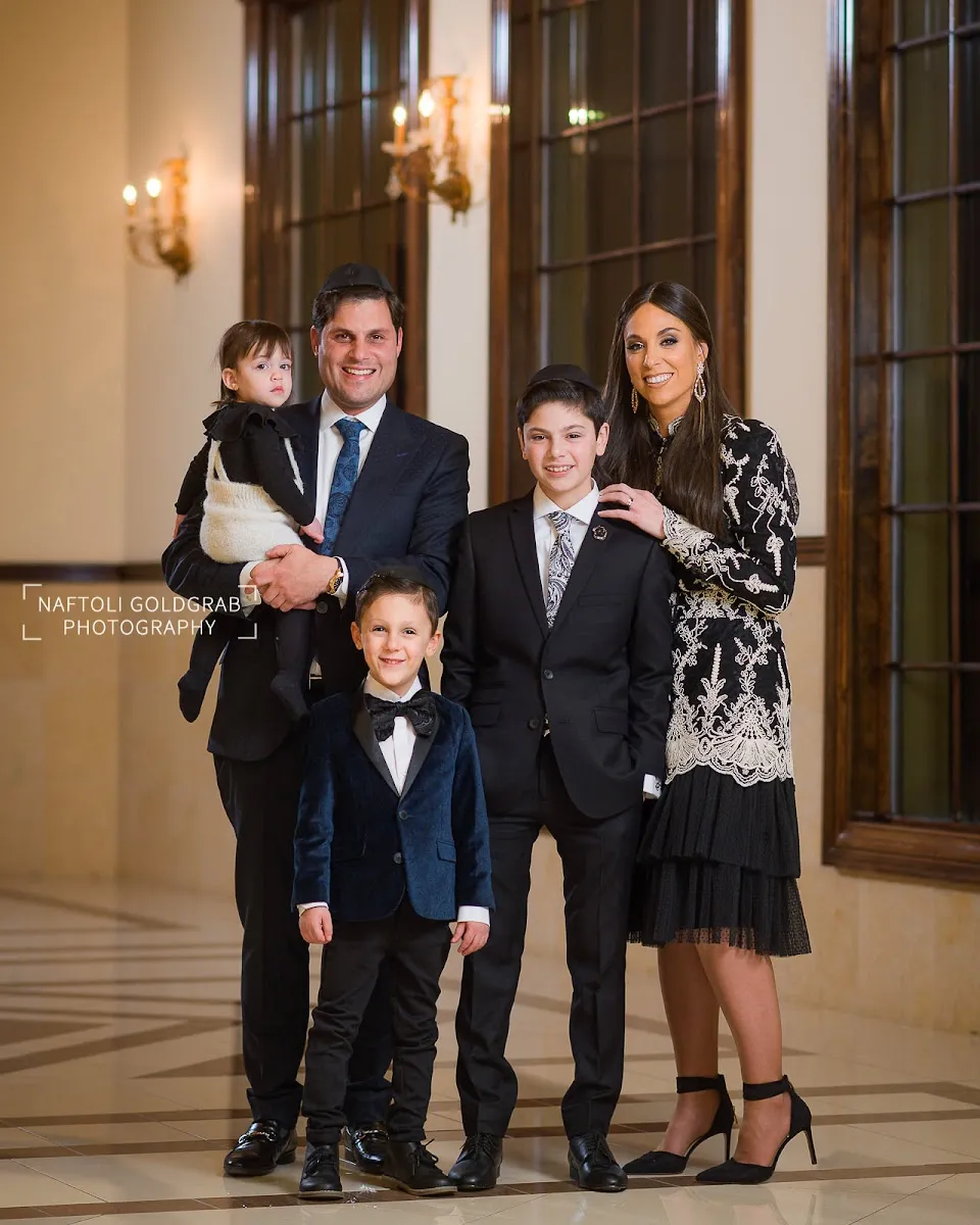 Congregation Shaarey Israel — foto 6