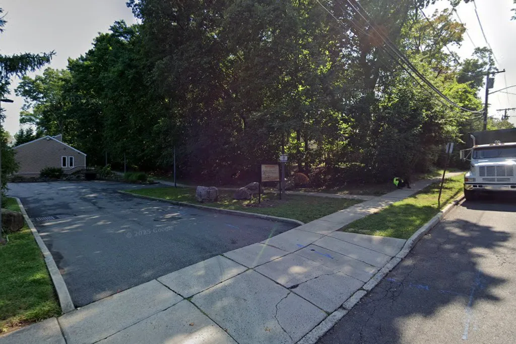 Congregation Shomrei Emunah — photo 2
