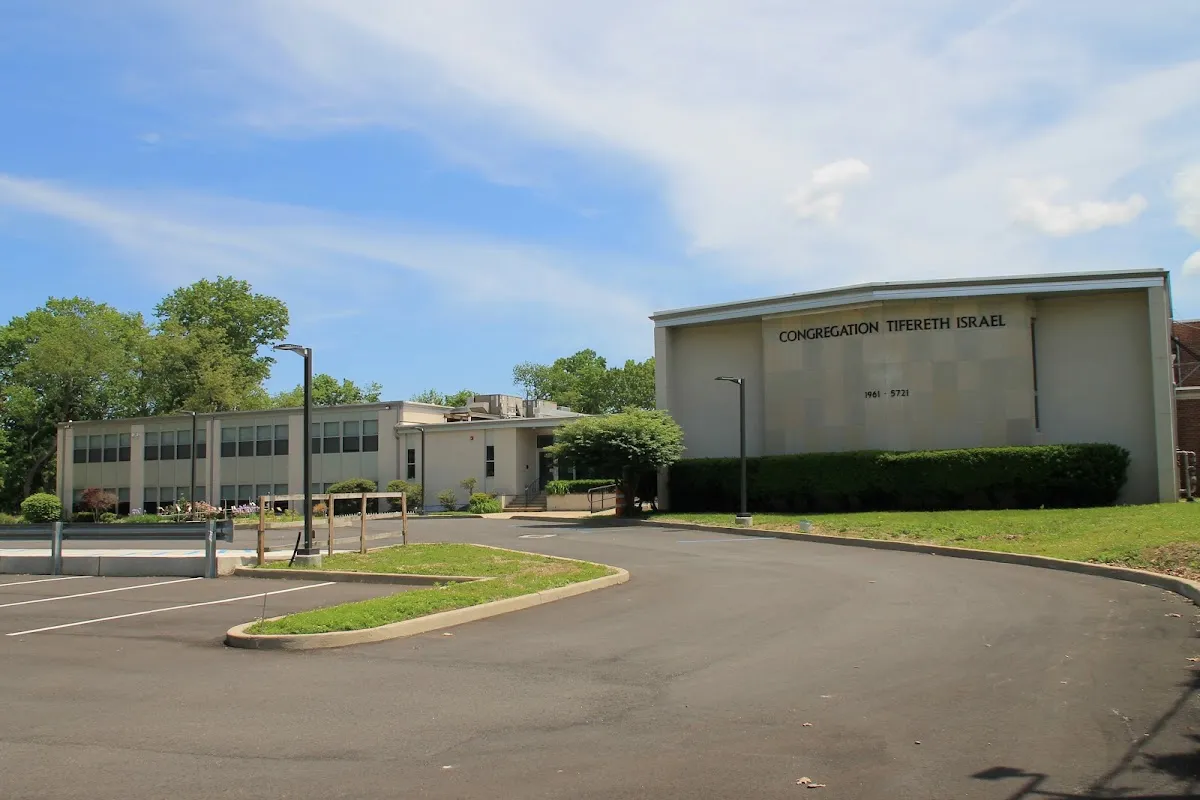 Congregation Tifereth Israel