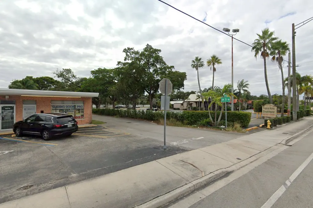 Congregation Torat Moshe de Griffin Road — photo 2