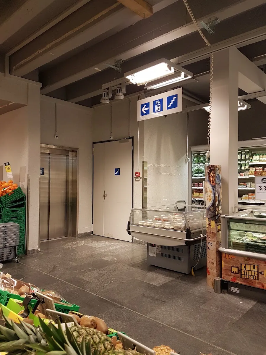 Coop Supermarkt Basel Bachletten — photo 4