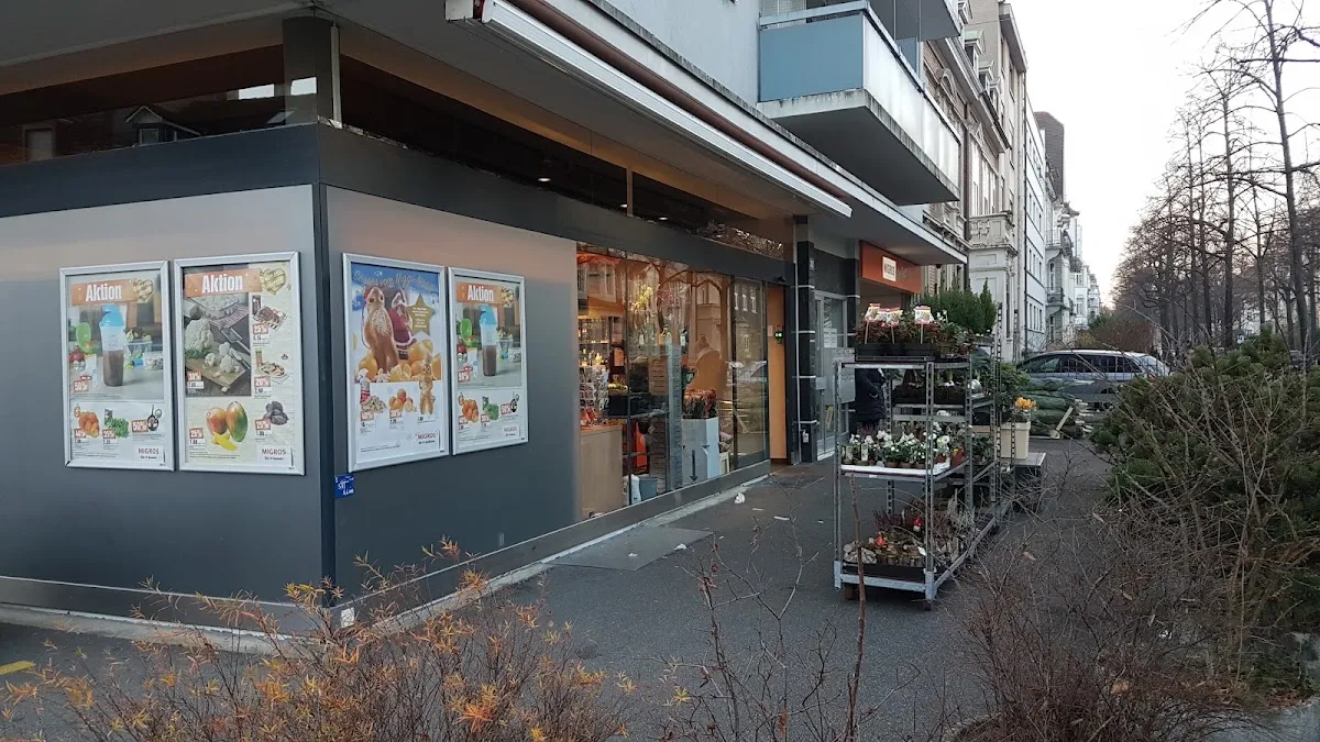 Coop Supermarkt Basel Bachletten — photo 8