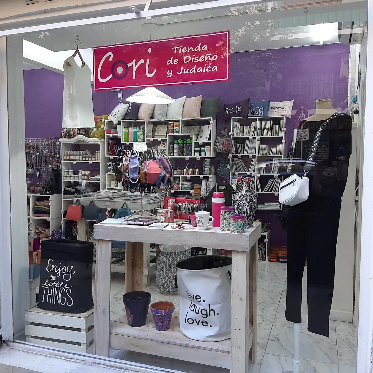 Cori Tienda de Diseño y Judaica