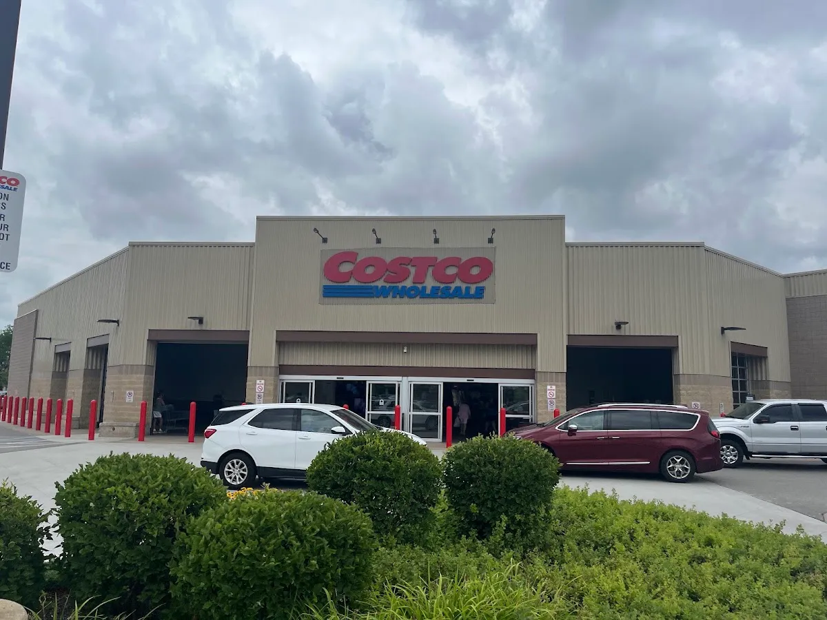 Costco Wholesale (28th Street)