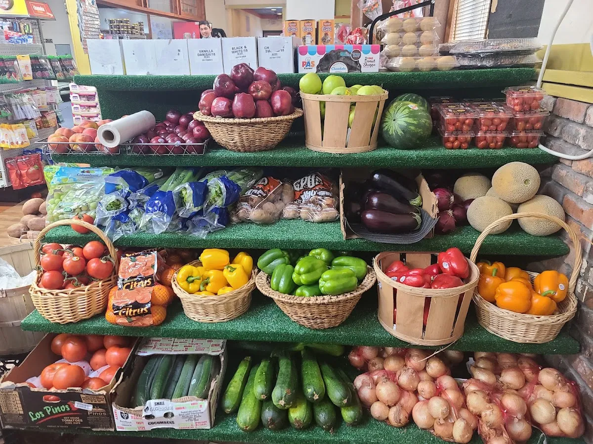Country K Kosher Supermarket and Restaurant — photo 9