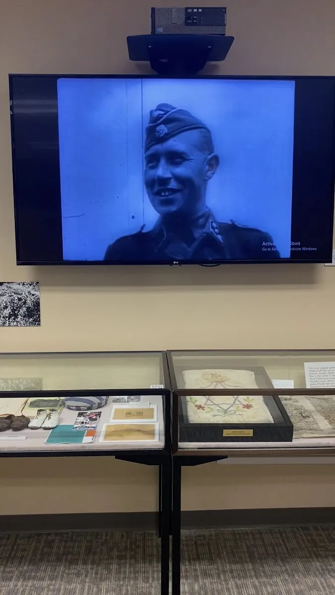 Craig and Barbara Weiner Holocaust Museum — foto 3